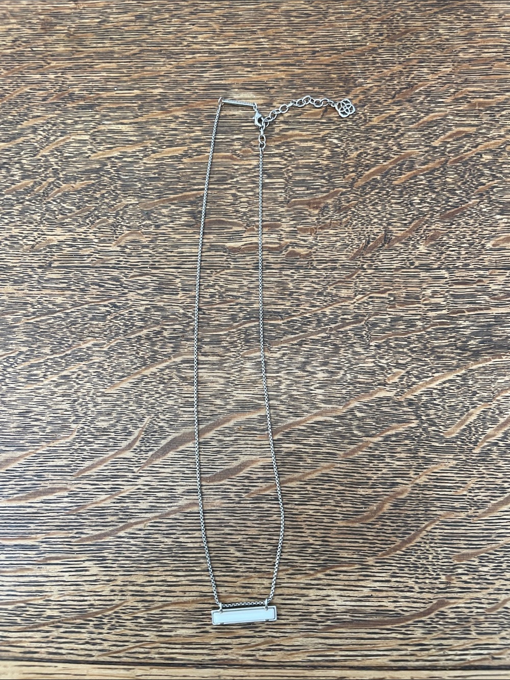 Kendra Scott bar necklace